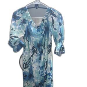 Beautiful Floral Print Mini Dress - Perfect for Summer Events